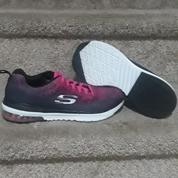 Youths tennis shoes - Picture 2 of 4